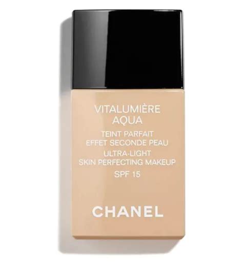 chanel aqua vitalumiere foundation|Chanel vitalumiere foundation boots.